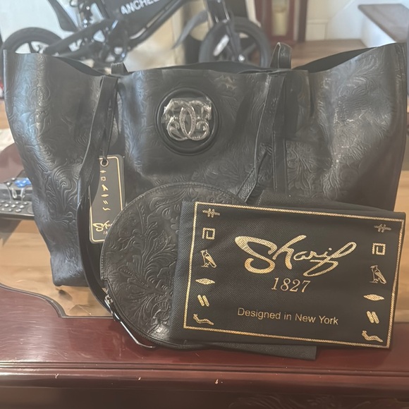 Sharif Black Glossy Tote Bag - Picture 1 of 5